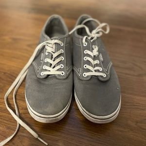Grey vans7.5